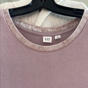 GAP Purple Short Sleeve T-Shirt